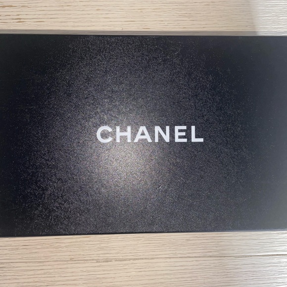 EUC Women's CHANEL CC Logo Pool Slides Size 36 - Picture 7 of 7